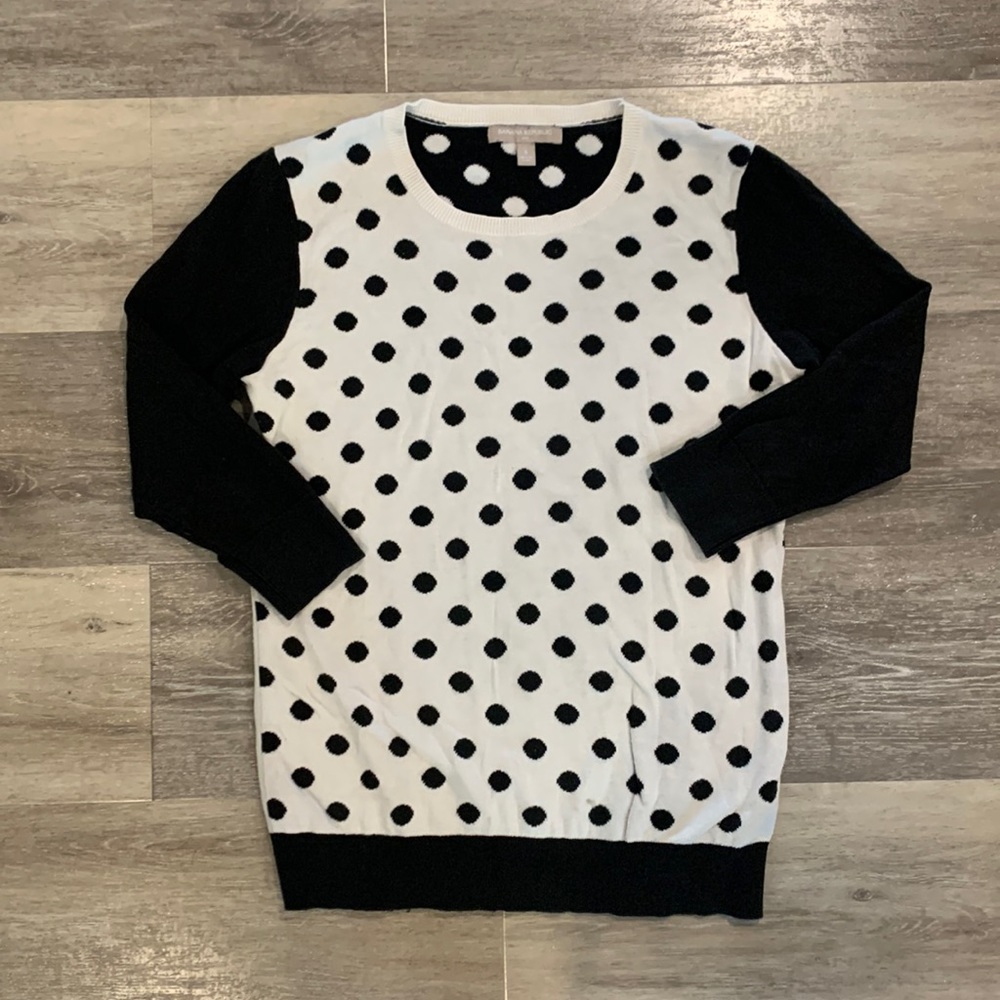 Banana Republic black and white 3/4 length sweater women’s size small